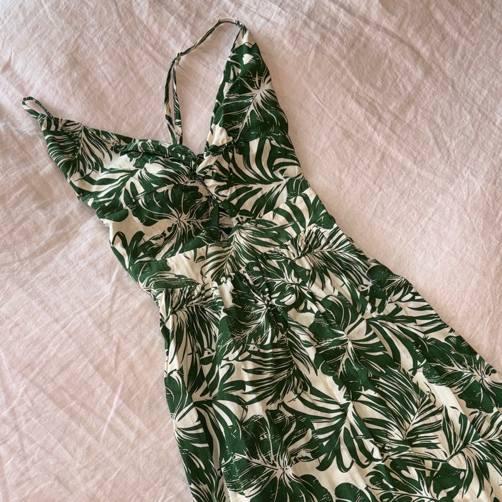 CUPSHE - Sun-kissed Tropical Maxi Dress